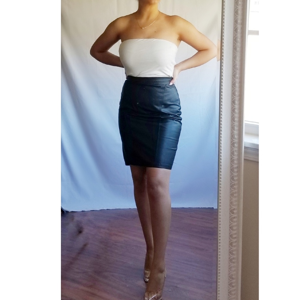WinLit Vintage 100% leather skirt